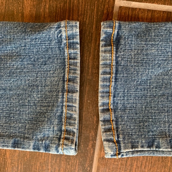 Nine Planet Light Wash Skinny USA 31” long - Picture 7 of 8